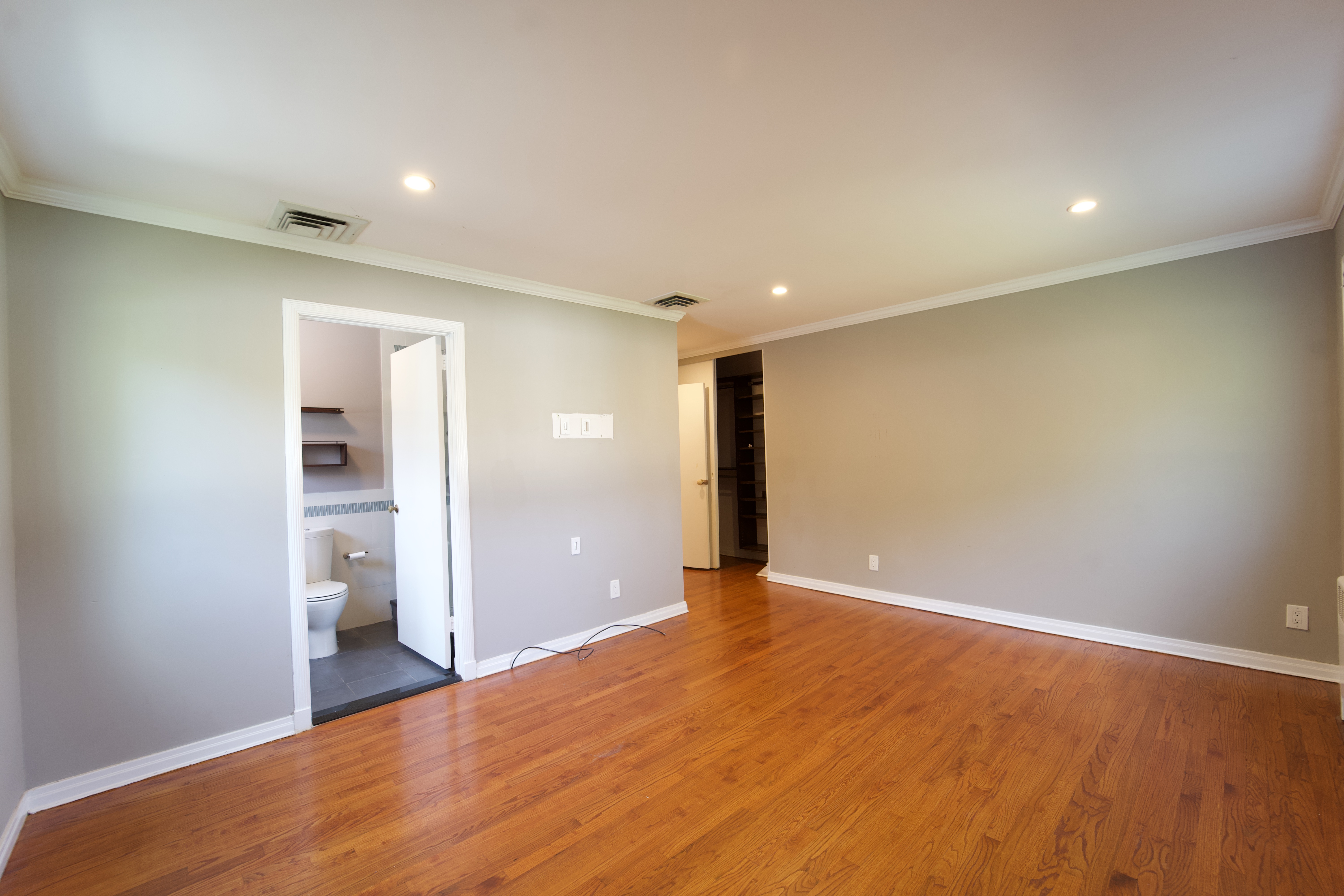 Luxury Bathroom Interior